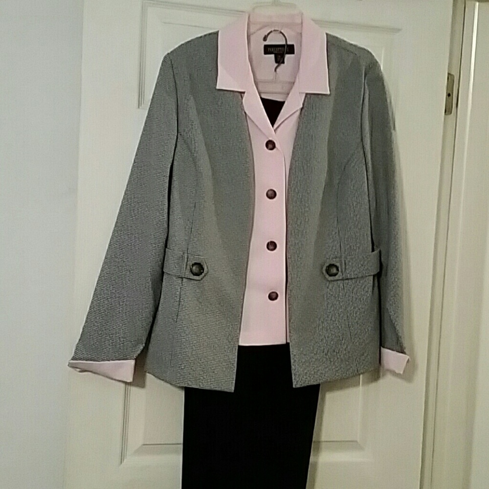 Perceptions New York 2pc pant suit